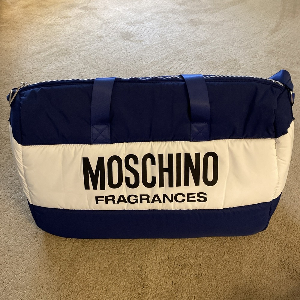 NWOT MOSCHINO FRAGRANCES BLUE/WHITE QUILTED WEEKENDER BAG